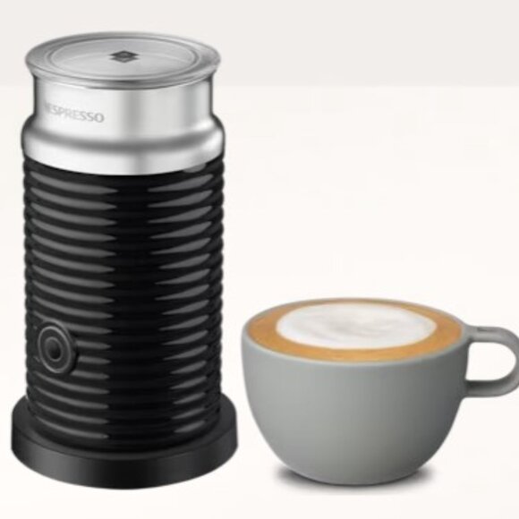 Nespresso Aeroccino 3 Black Milk Frother - Picture 5 of 6